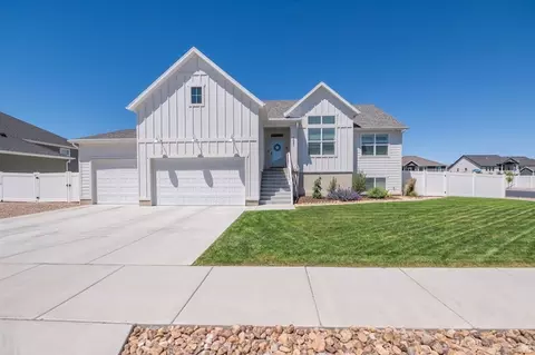 3561 S Green Farm Way #302, West Haven, UT 84401