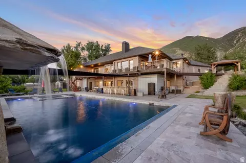 Exterior - 12244 S 2000 E, Draper, UT 84020 photo 5 of 12