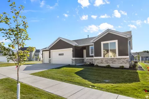 538 S Rivergate Dr, Logan, UT 84321
