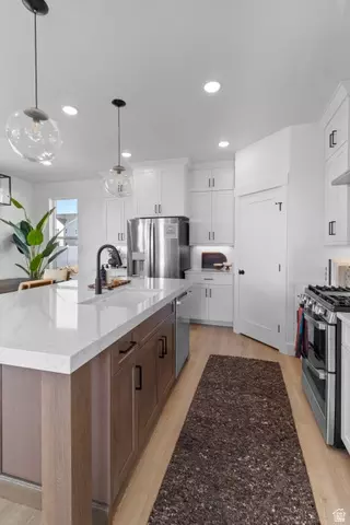Kitchen - 512 S Rivergate Dr, Logan, UT 84321 photo 2 of 2