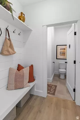 Entry Way - 512 S Rivergate Dr, Logan, UT 84321 photo 2 of 2