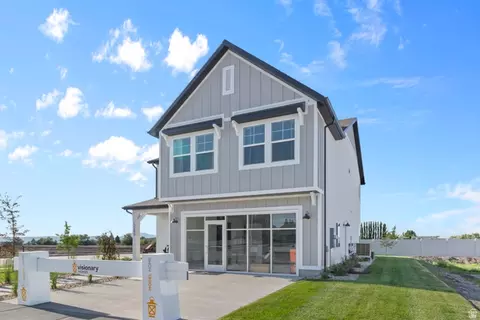 Exterior - 512 S Rivergate Dr, Logan, UT 84321 photo 2 of 4