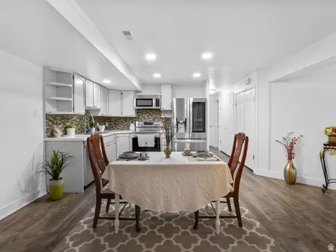 Dining - 1661 Willowbrook Dr #BLDG 12, Provo, UT 84604 photo 2 of 2