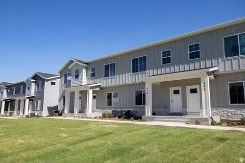 Exterior - 472 E 650 N #71, Salem, UT 84653 photo 2 of 2