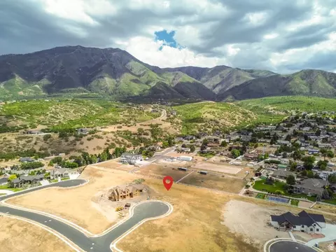 557 N Olivia Cir #21, Elk Ridge, UT 84651