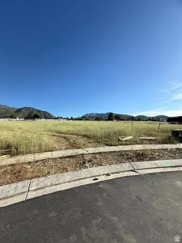 557 N Olivia Cir #21, Elk Ridge, UT 84651