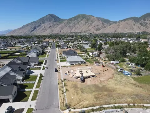 424 N 420 W #70, Mapleton, UT 84664 photo 2