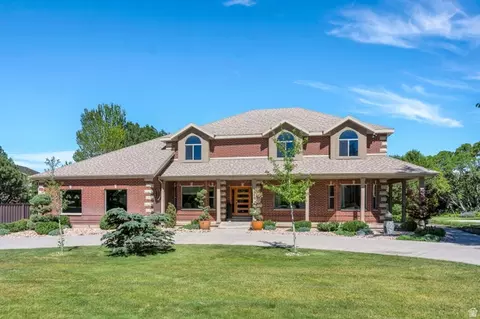 4966 W Old Oak Ln, Highland, UT 84003