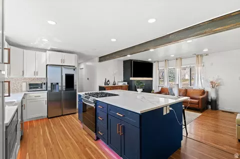 Kitchen - 129 N 800 E, Bountiful, UT 84010 photo 3 of 7