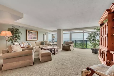875 S Donner Way #1401, Salt Lake City, UT 84108
