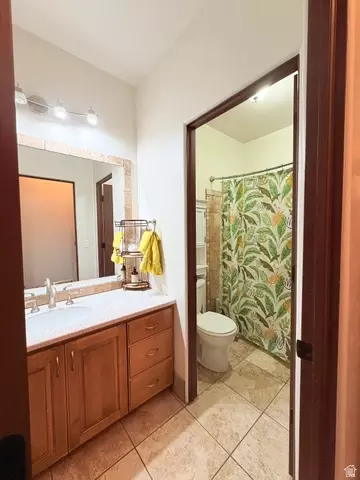 Bath - 1442 S Main, Orem, UT 84058 photo 3 of 5