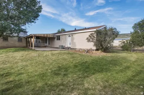 Exterior - 350 E Center St, Fairview, UT 84629 photo 7 of 11