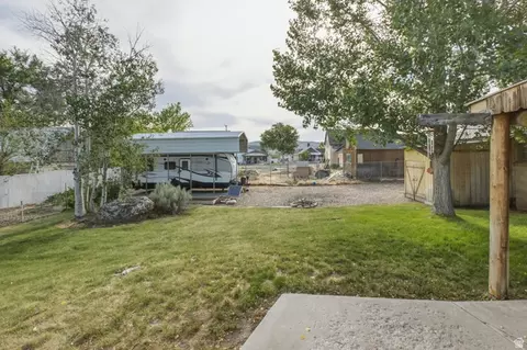 Exterior - 350 E Center St, Fairview, UT 84629 photo 8 of 11