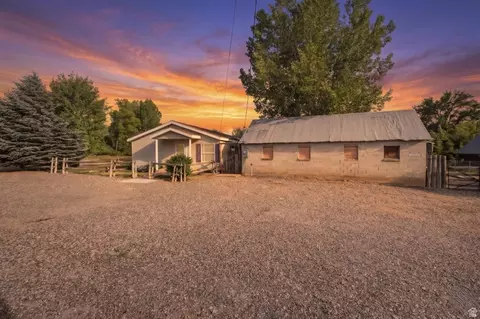 Exterior - 350 E Center St, Fairview, UT 84629 photo 1 of 11