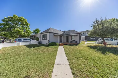 Exterior - 4911 S Center St, Murray, UT 84107 photo 1 of 6
