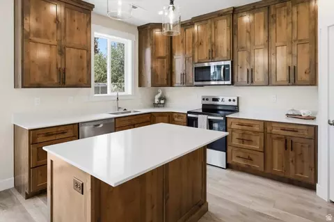 Kitchen - 167 E 400 S #2, Smithfield, UT 84335 photo 2 of 7