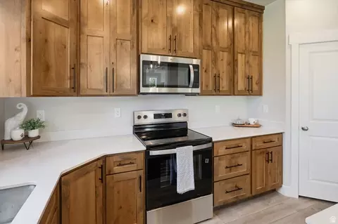 Kitchen - 167 E 400 S #2, Smithfield, UT 84335 photo 7 of 7