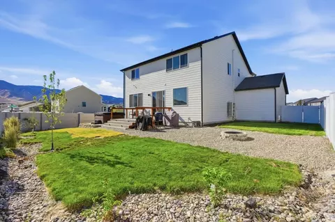 Exterior - 1637 E Bison Dr N #A201, Eagle Mountain, UT 84005 photo 5 of 6