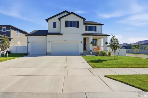 Exterior - 1637 E Bison Dr N #A201, Eagle Mountain, UT 84005 photo 3 of 6