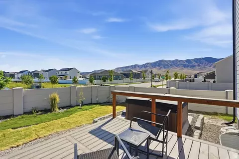Exterior - 1637 E Bison Dr N #A201, Eagle Mountain, UT 84005 photo 6 of 6
