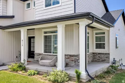 Exterior - 615 N 750 E, Hyde Park, UT 84318 photo 4 of 7