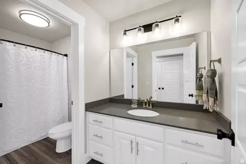 Bath - 615 N 750 E, Hyde Park, UT 84318 photo 6 of 6