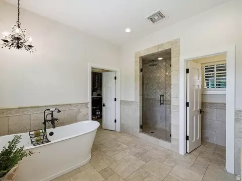 Bath - 2808 E 3025 N, Layton, UT 84040 photo 2 of 8