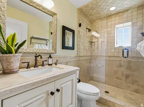Bath - 2808 E 3025 N, Layton, UT 84040 photo 7 of 8