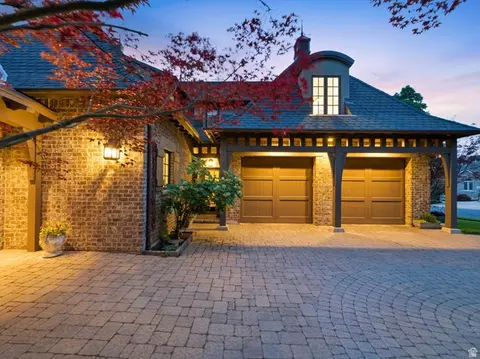 Exterior - 2808 E 3025 N, Layton, UT 84040 photo 3 of 40