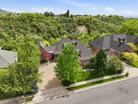 View/Area - 2808 E 3025 N, Layton, UT 84040 photo 3 of 8