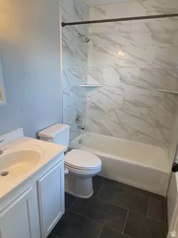 Bath - 1373 N 40 E, Orem, UT 84057 photo 6 of 7