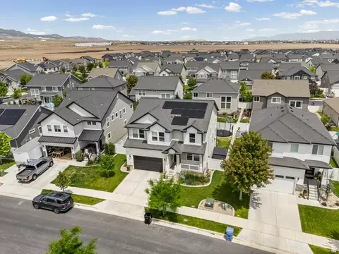 6732 W Desert Mesa Dr, Herriman, UT 84096