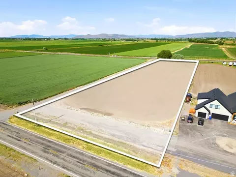 9141 N Highway 38, Deweyville, UT 84309