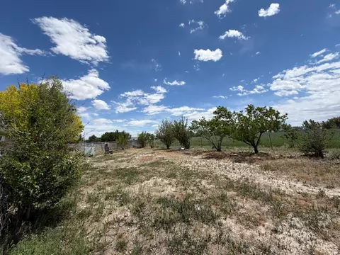 Exterior - 105 W 500 S, Ferron, UT 84523 photo 5 of 7
