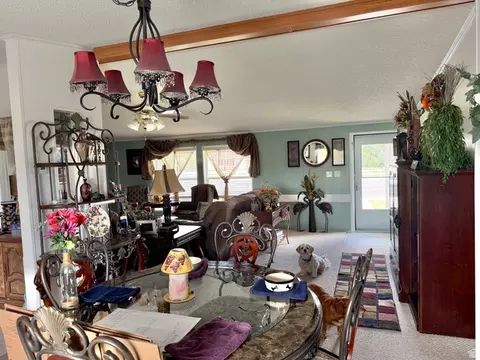 Dining - 105 W 500 S, Ferron, UT 84523 photo 2 of 3