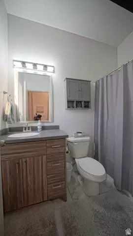 Bath - 22622 N 13792 E, Fairview, UT 84629 photo 2 of 2