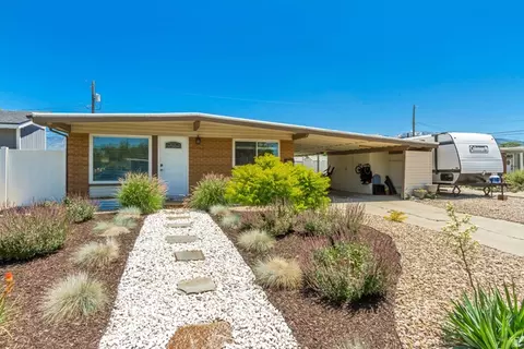 5981 S Starlite Dr W, Murray, UT 84107
