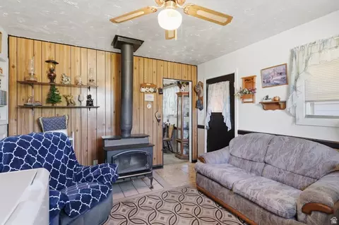 Living - 10850 S 1700 E, Sandy, UT 84092 photo 2 of 2