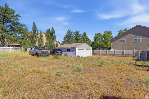 Exterior - 10850 S 1700 E, Sandy, UT 84092 photo 6 of 6