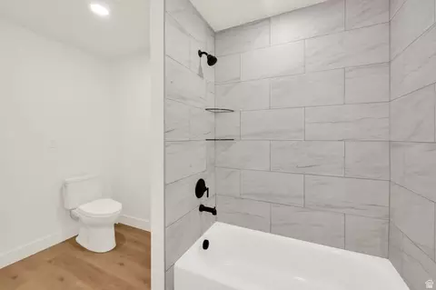 Bath - 189 N 300 E, Provo, UT 84606 photo 2 of 8