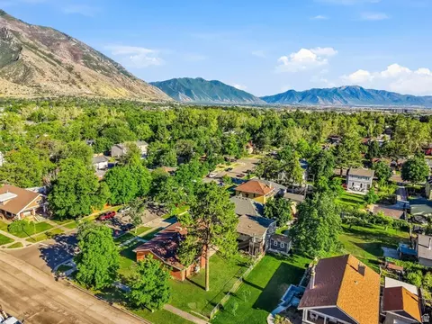 View/Area - 189 N 300 E, Provo, UT 84606 photo 6 of 12