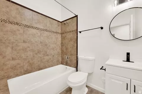 Bath - 189 N 300 E, Provo, UT 84606 photo 6 of 8