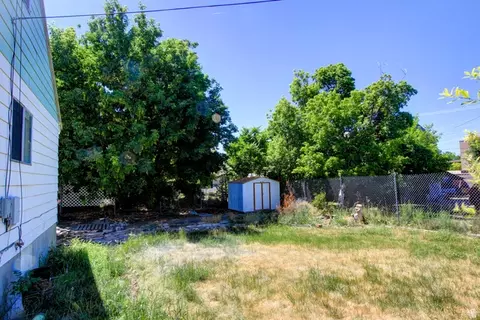 Exterior - 627 E 800 N, Spanish Fork, UT 84660 photo 4 of 5