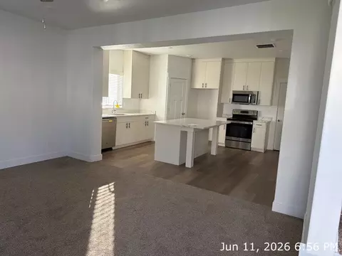 2744 E Riata Aly, Eagle Mountain, UT 84005 photo 2