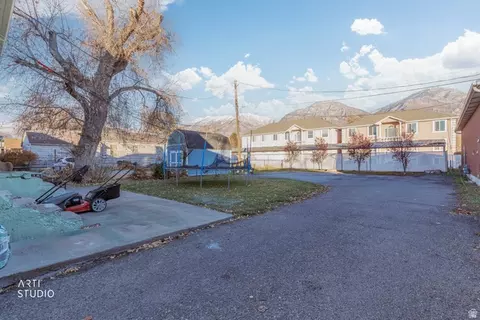 Exterior - 270 N 400 W, Provo, UT 84601 photo 4 of 4