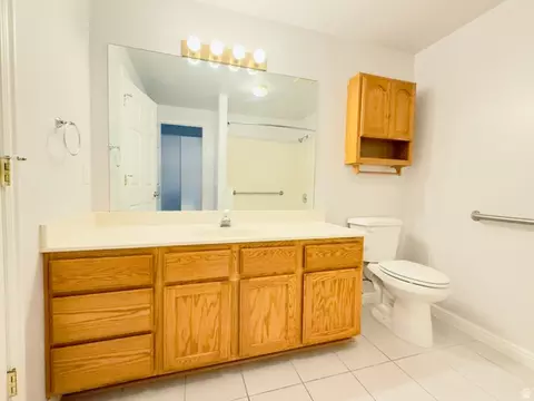 Bath - 1444 S 430 W #7, Orem, UT 84058 photo 6 of 6
