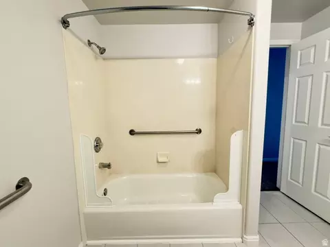 Bath - 1444 S 430 W #7, Orem, UT 84058 photo 5 of 6