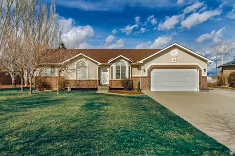 791 E Saddle Rd, Grantsville, UT 84029