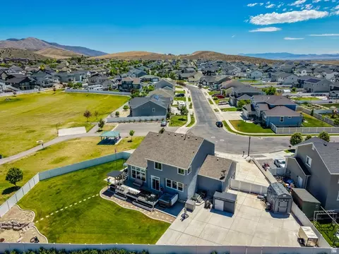View/Area - 1857 E Thunder Gulch Rd, Eagle Mountain, UT 84005 photo 1 of 4