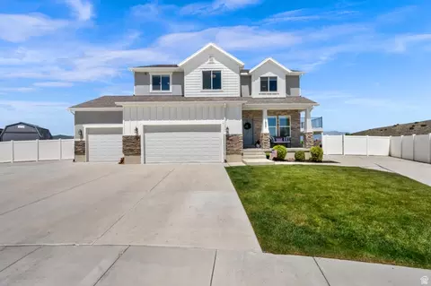 1857 E Thunder Gulch Rd, Eagle Mountain, UT 84043